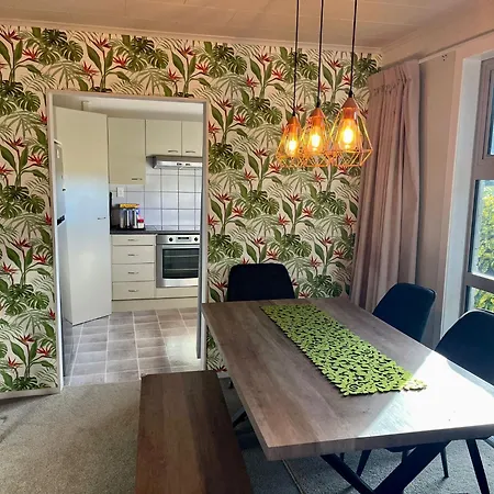 Home With Spa, Sauna, Garden In Prime Location Rotorua Exterior photo